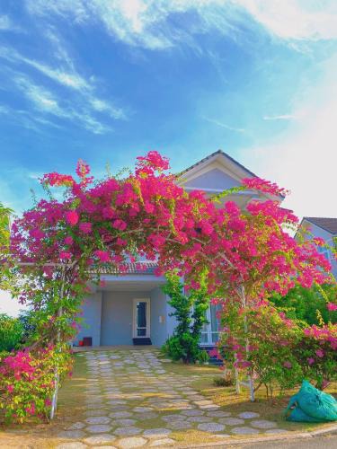 Phu Hai Beach Villa | SEALINKS VILLA