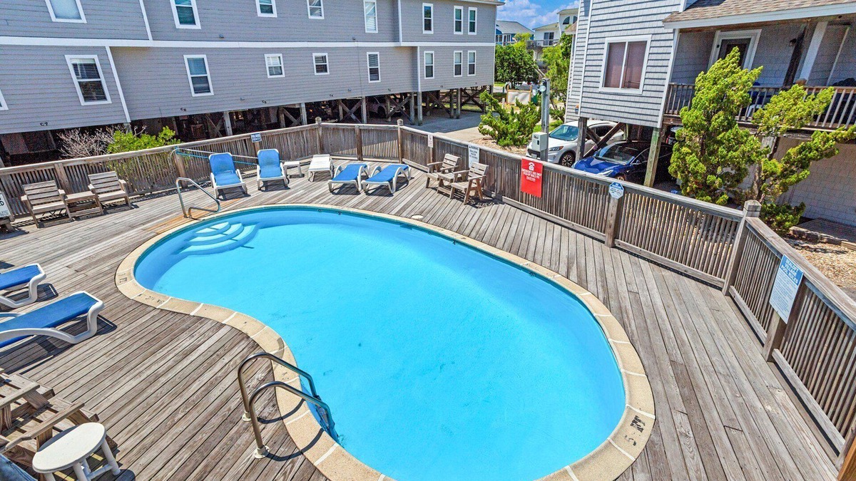 Ocean Sands House | Sealoft Village Retreat – Pool & Beach Access