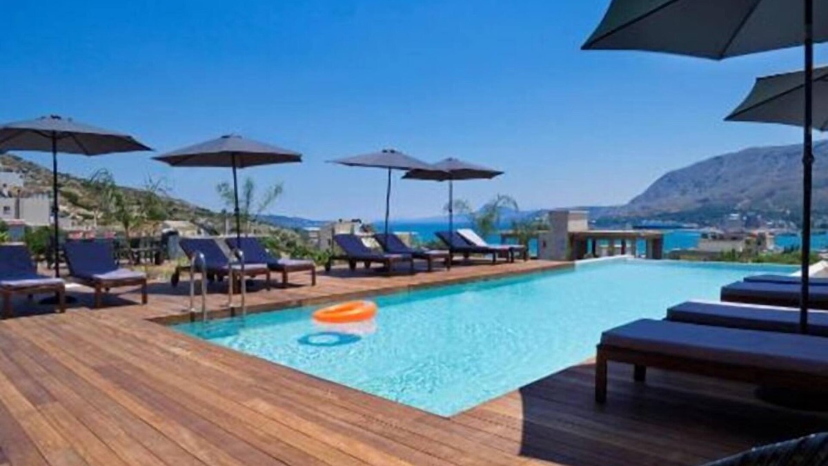 Souda House | Seametry Luxury Living Apartments Adults Only