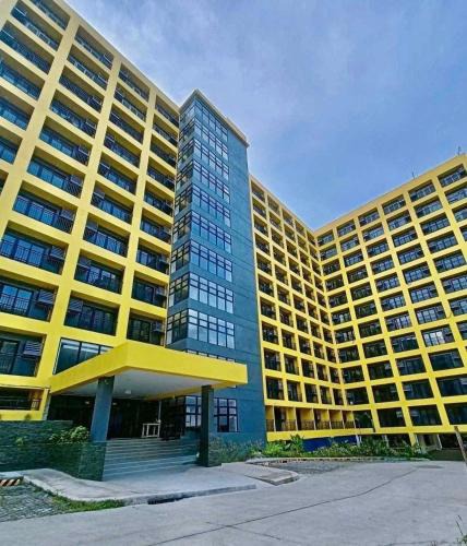 Davao Apartment | Seans Studio, Spacious with Balcony