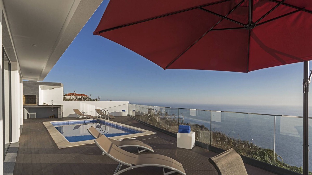 Arco da Calheta House | Searenity Vacations Home II, in the west of the Island