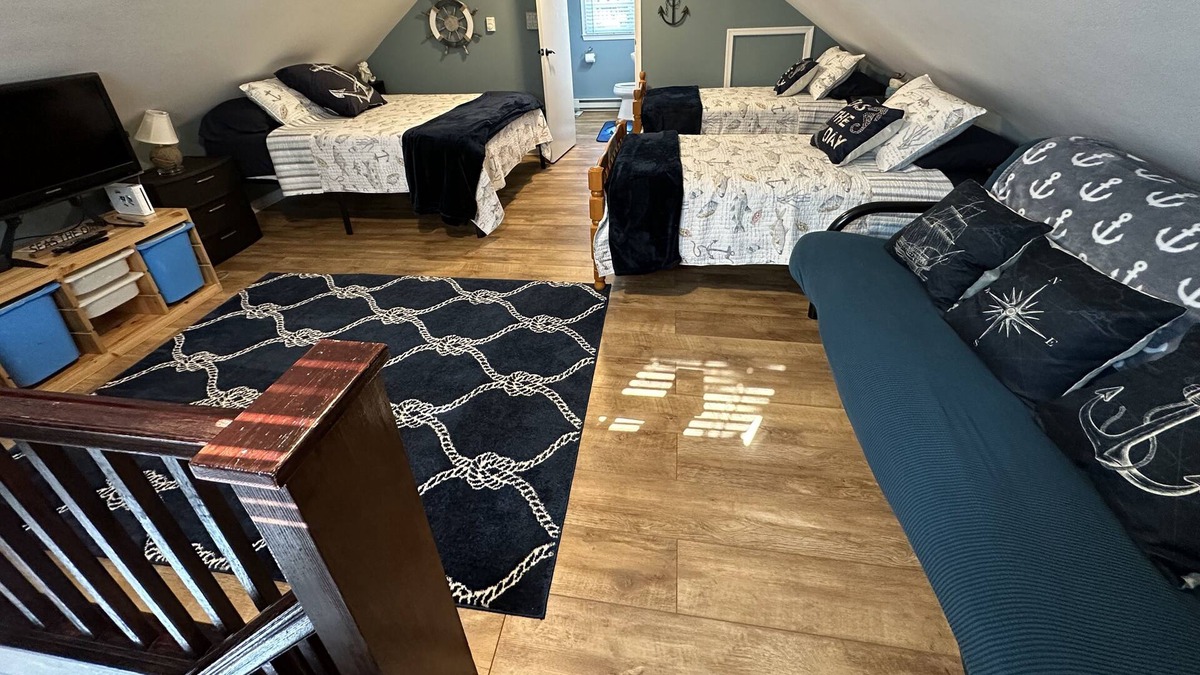 Brigantine Cottage | SEAS THE DAY IN BRIGANTINE-BEACH BLOCK COTTAGE- 5 HOUSES TO BEACH FRI-FRI RENTAL