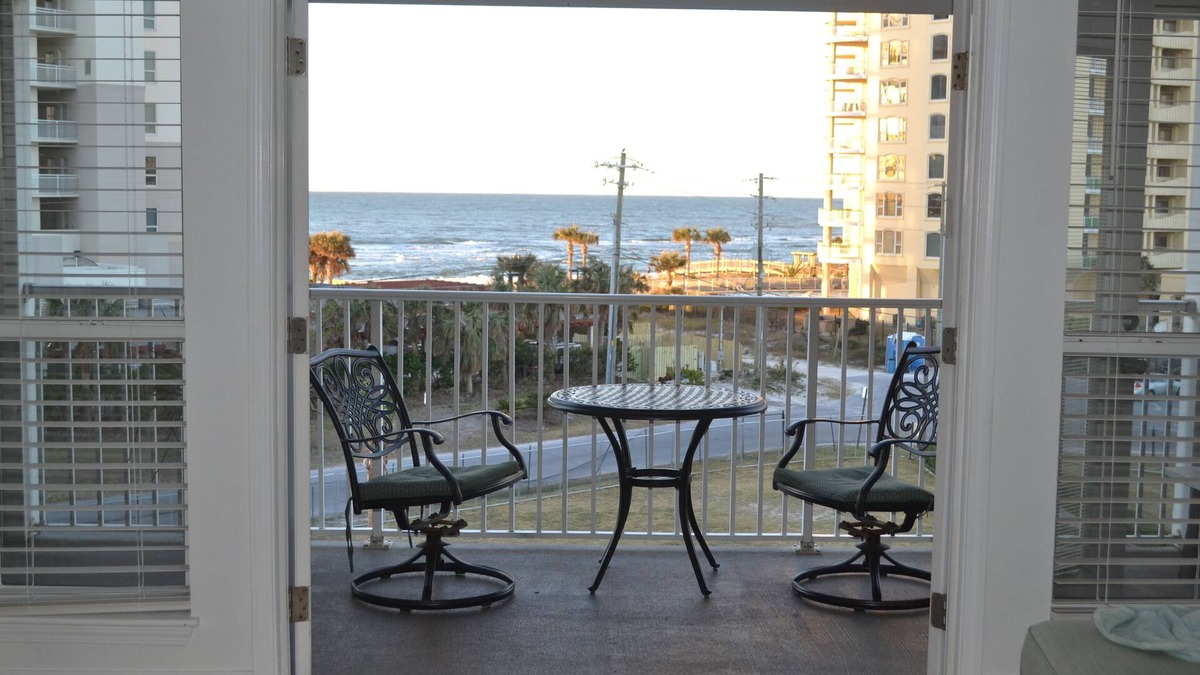 Ono Island Condo | Seas the View Grand Caribbean West, great location