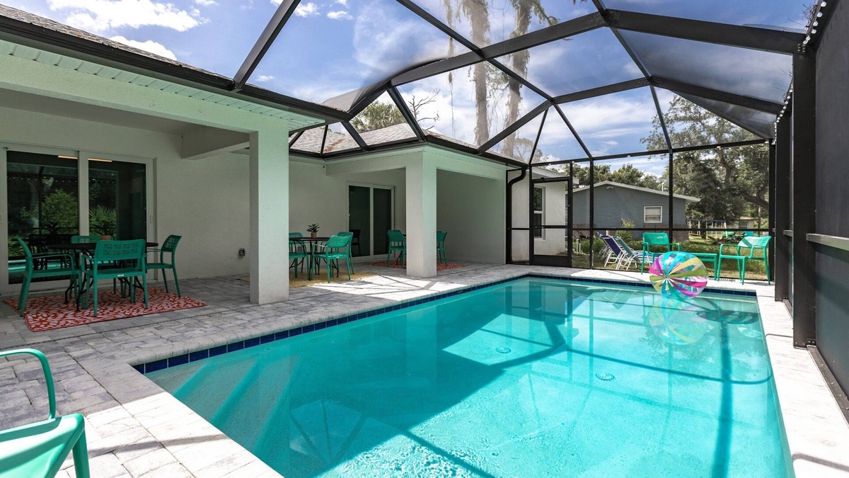 Port Charlotte House | Seascape Duplex: Peaceful Retreat & Heated Pool