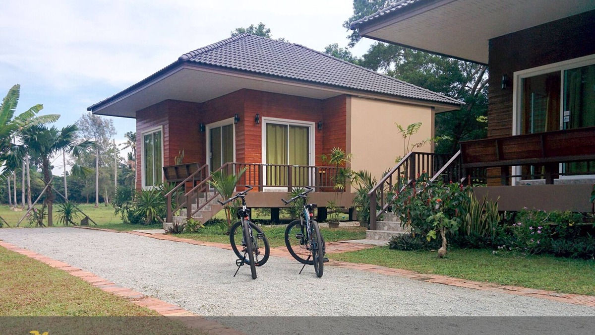 Mai Khao House | SeaShell Holiday Home few steps from MaiKhao Beach