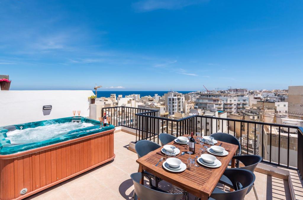 Bugibba Apartment | Seashells Sea View Penthouse with private Hot Tub & large sunny terrace with stunning views - by Getwaysmalta