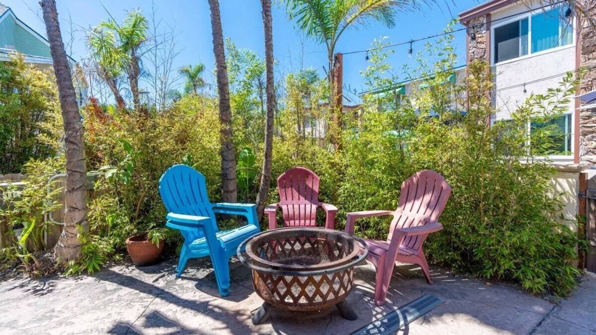 South Mission Beach Apartment | Seashore Retreat - Family Oasis Steps from the Sand