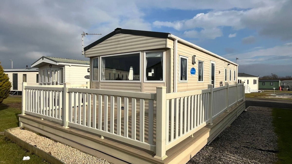 Heysham Cabin | Seaside Bliss Retreat in Morecambe