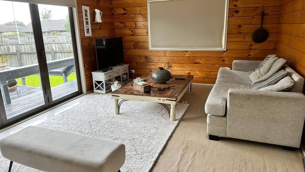 Ohope House | Seaside Bliss: Tranquil 3-Bedroom Bungalow, Steps from Ohope Beach