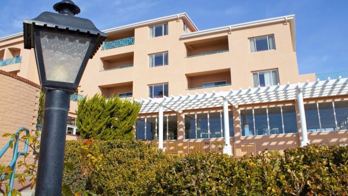 Avila Beach Resort | Seaside Escape! 2 Modern Units, Free Parking, Onsite Pool, Near Avila Beach Pier