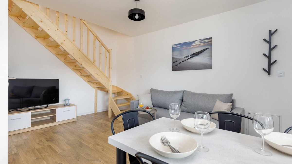 Mielno Apartment | Seaside Escape 7 | Apartment with Terrace