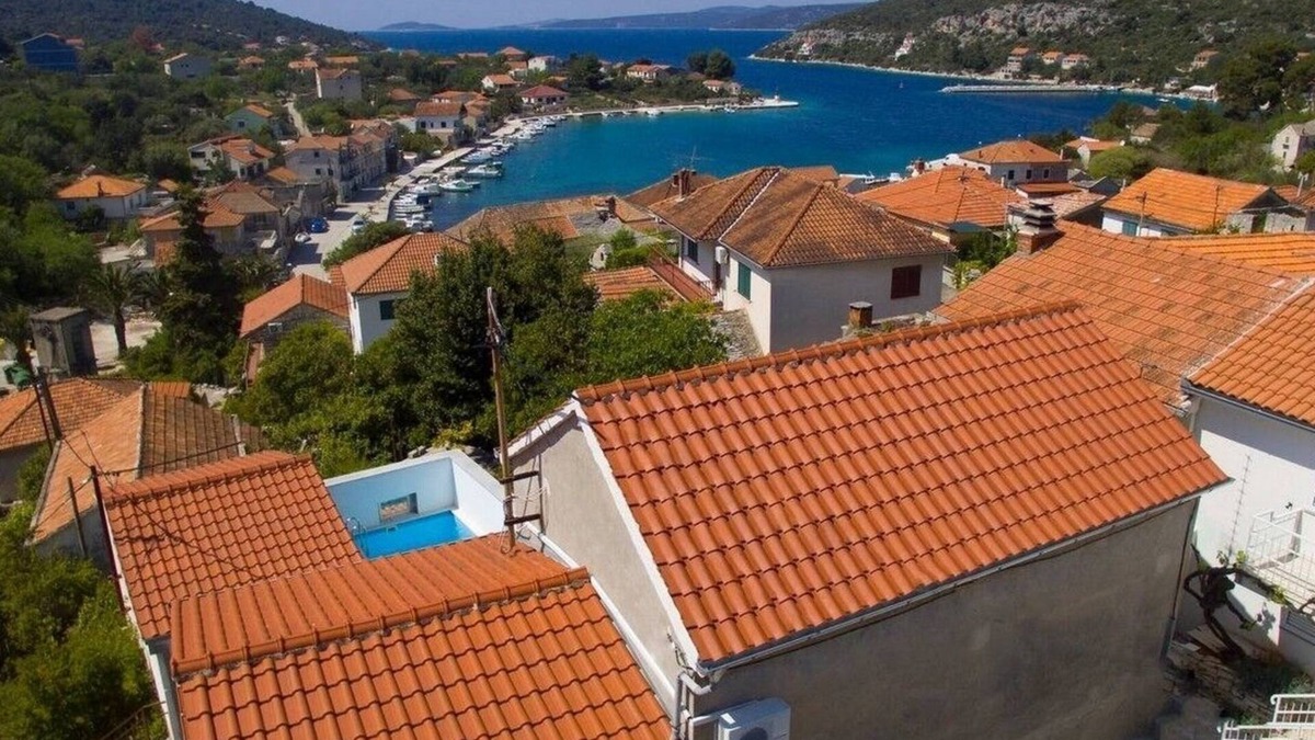 Veliki Drvenik House | Seaside family friendly house with a swimming pool Drvenik Veliki, Drvenik (K-22085)