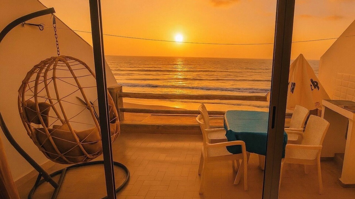 Taghazout Condo | Seaside Group Surf Retreat Direct Beach Access With Kitchen and WiFi Taghazout
