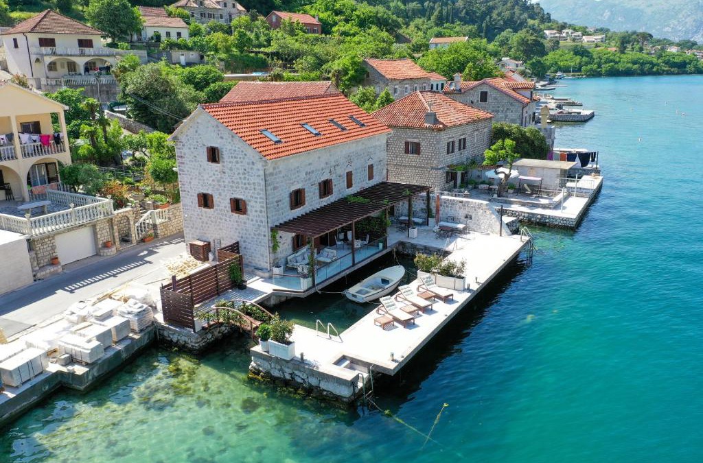 Kotor Villa | SEASIDE HOUSE KOTOR