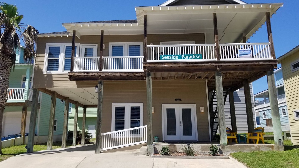 Sand Point House | Seaside Paradise – 4BR/3BA – Steps from the beach boardwalk and pool.