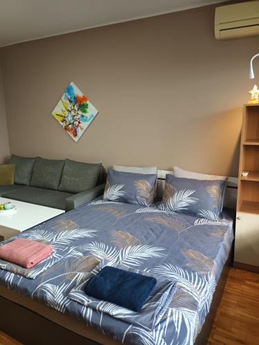 Varna Apartment | Seaside Primorski Apartment - DownТown - FREE PARKING