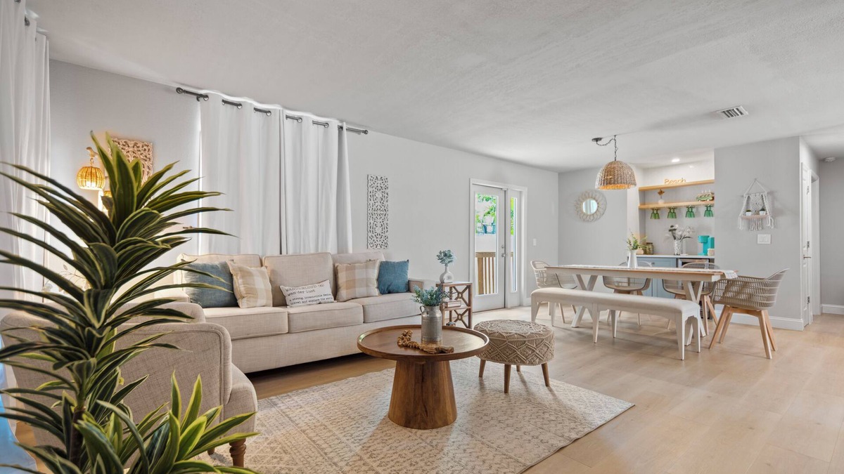 Shore Acres House | Seaside Serenity 2bed 2bath
