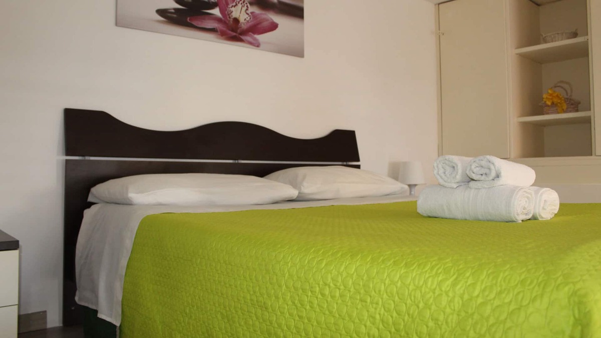 Sferracavallo Apartment | Seaside studio for 4