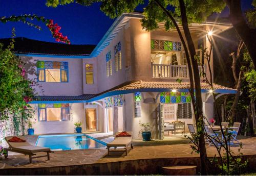 Diani Beach Villa | Seaside Villa 1 & Seaside Villa 2 at 'Tamani'