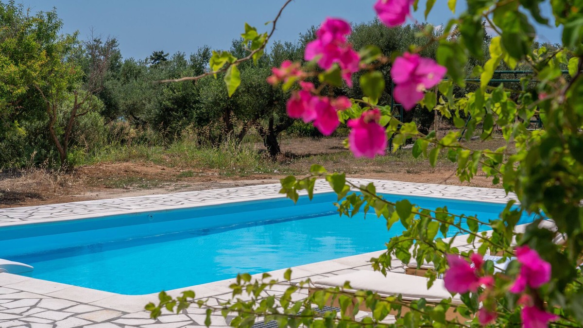 Kefalonia Villa | Seaside Villa Ostria 3 Bedroom Apartmant
