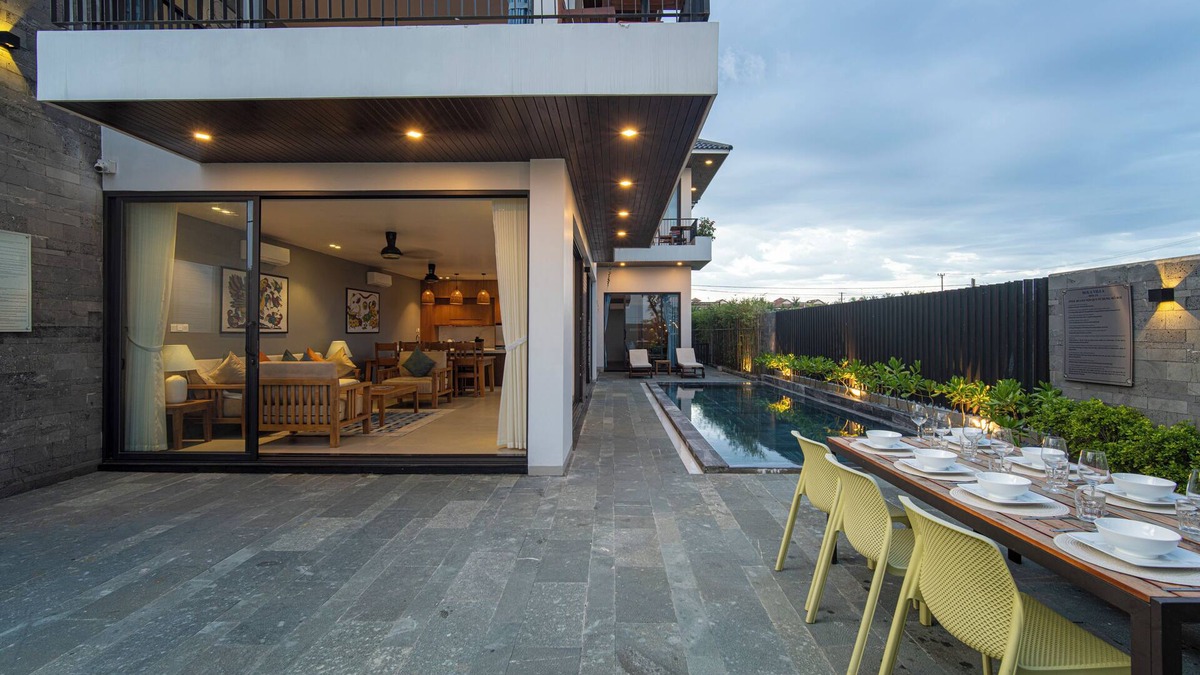 Cua Đai Villa | Seaside Villa/Beachfront Proximity/Private Pool