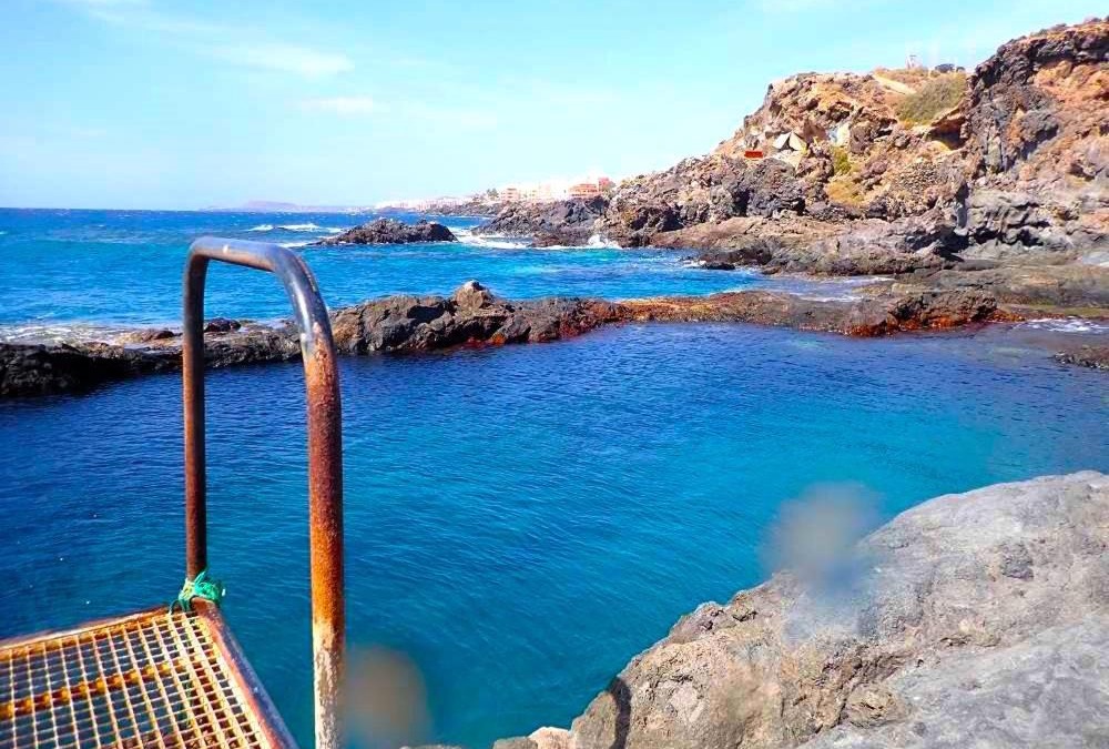 Los Abrigos Apartment | Seaside Whale Apartments WIFI 2D