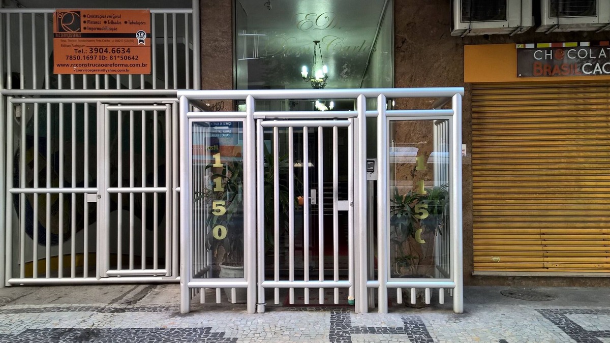 Copacabana Apartment | Season, best point of Copacabana! Fit-studio near the beach and trade