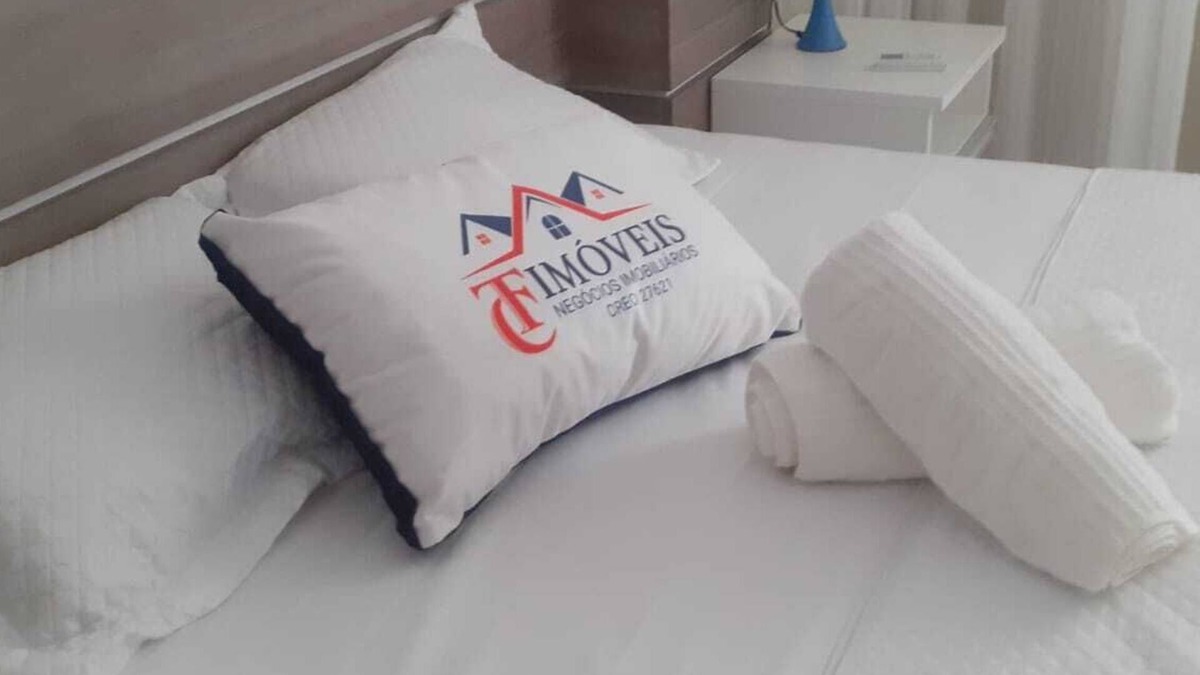 Parafuso Apartment | Seasonal rentals, right on the sand in the Paraíso dos Corais condominium in Guarajuba