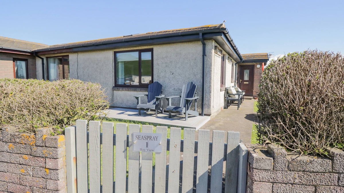 St Bees Cottage | SEASPRAY, pet friendly, country holiday cottage in St Bees