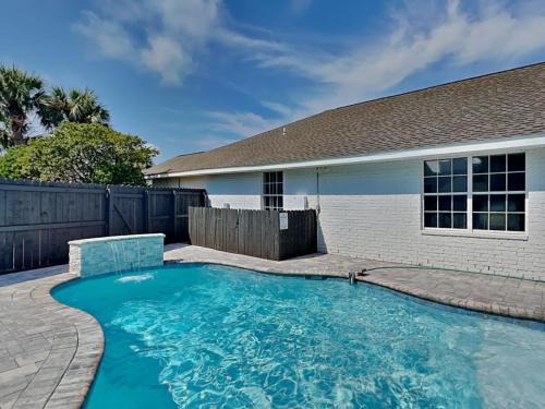Seaspray House | Seaspray
