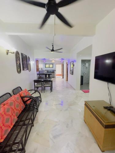 Si Rusa Apartment | SEAVIEW 2 BEDROOMS APARTMENT BAYU BEACH RESoRT PD