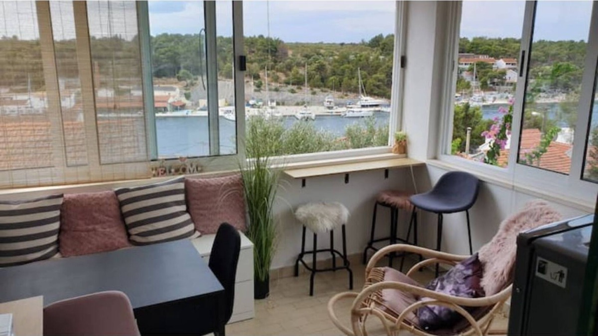 Milna (Brac) Apartment | Seaview apartment