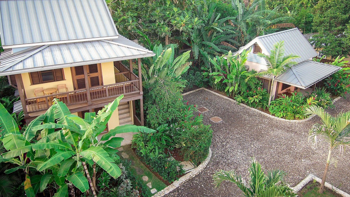 Oracabessa Bed & Breakfast | Seaview Cottage "Your home in paradise!"