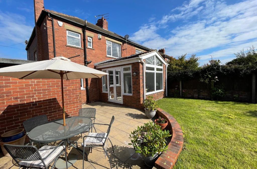 North Shields House | Seaview House, Tynemouth - Luxury Family Holiday Home
