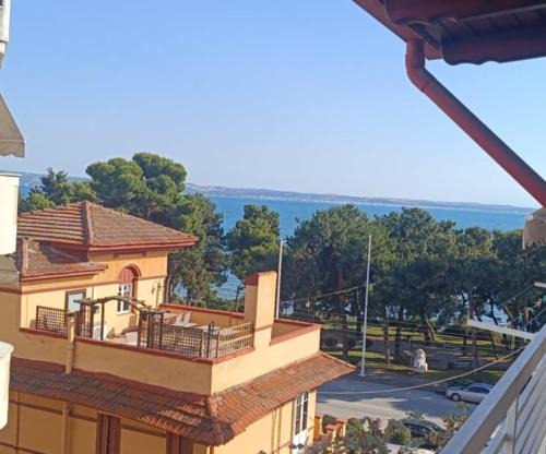 Kalamaria Apartment | Seaview Moments Aretsou