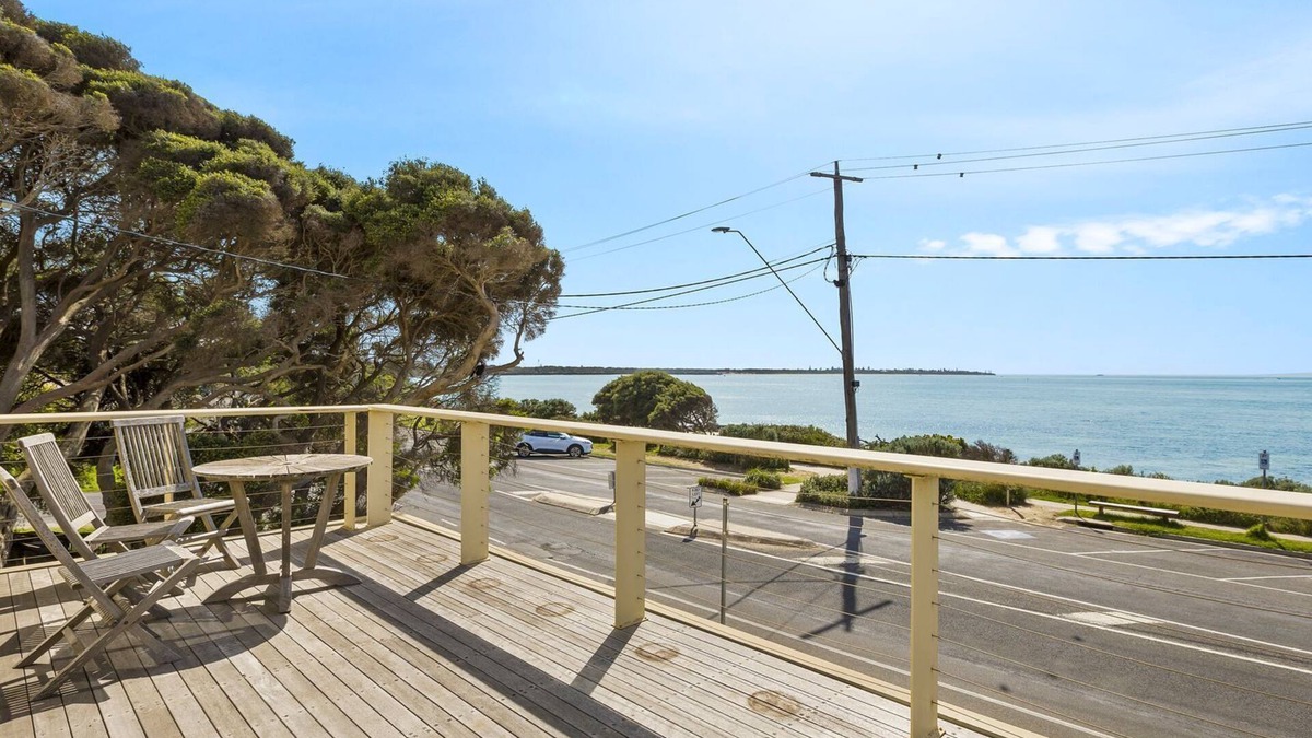 Point Lonsdale House | Seaview Splendour - Point Lonsdale