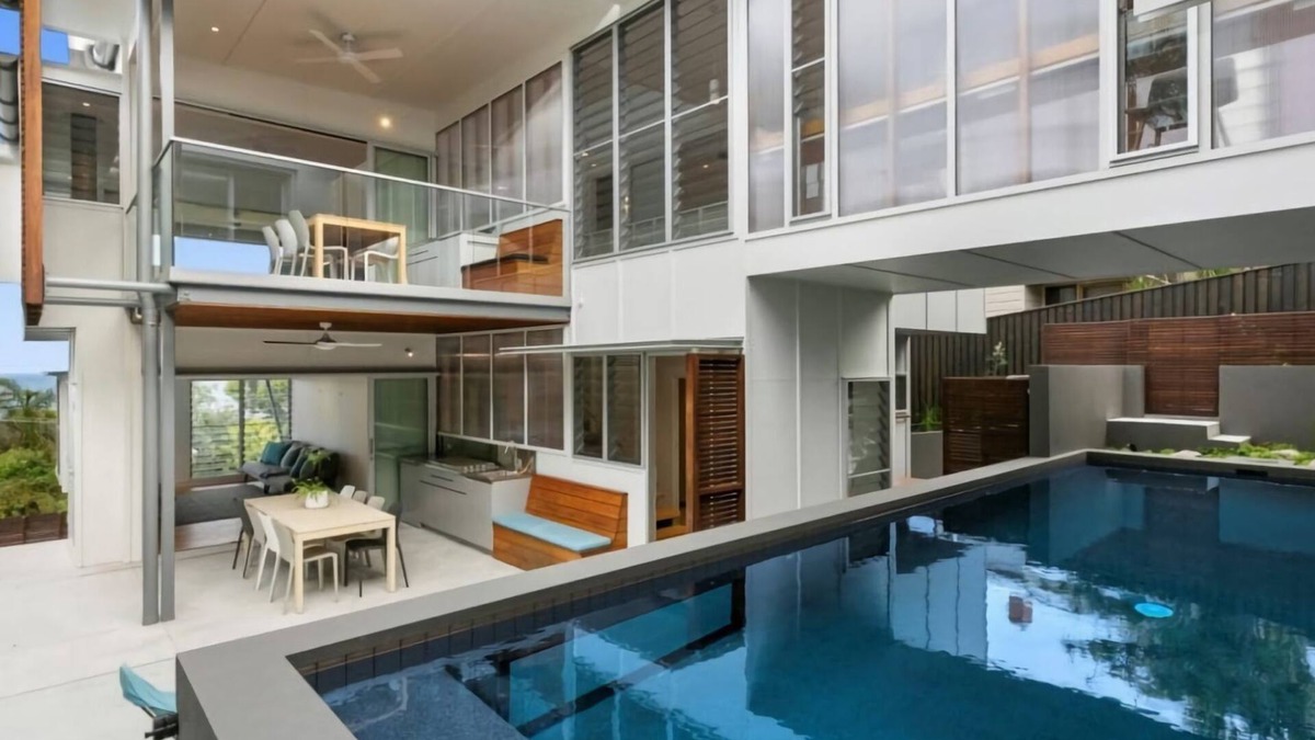 Sunshine Beach House | Seaview Tce - Spectacular Home with Stunning Ocean and Headland Views