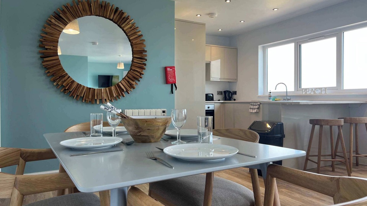 Hele Apartment | Seaview Three Bedroom Residence with Hot Tub