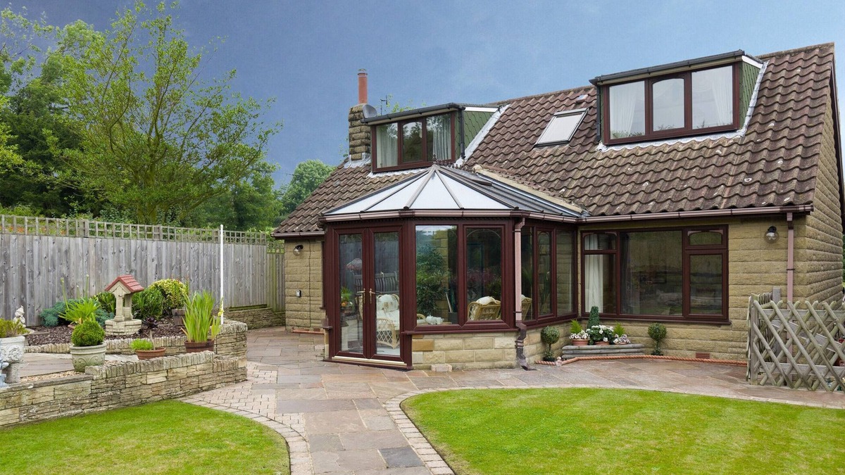 Whitby Cottage | SEAWINDS, family friendly, with open fire in Robin Hood’s Bay