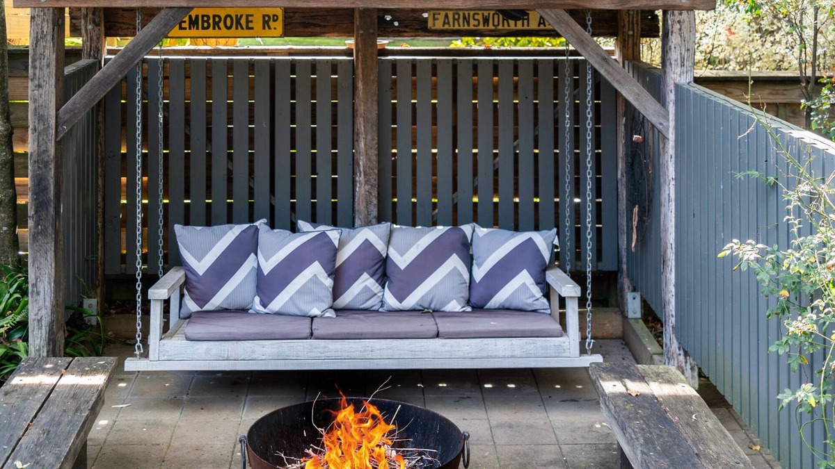 Surf Beach House | Secluded 3-Bed Retreat Moments to the Beach