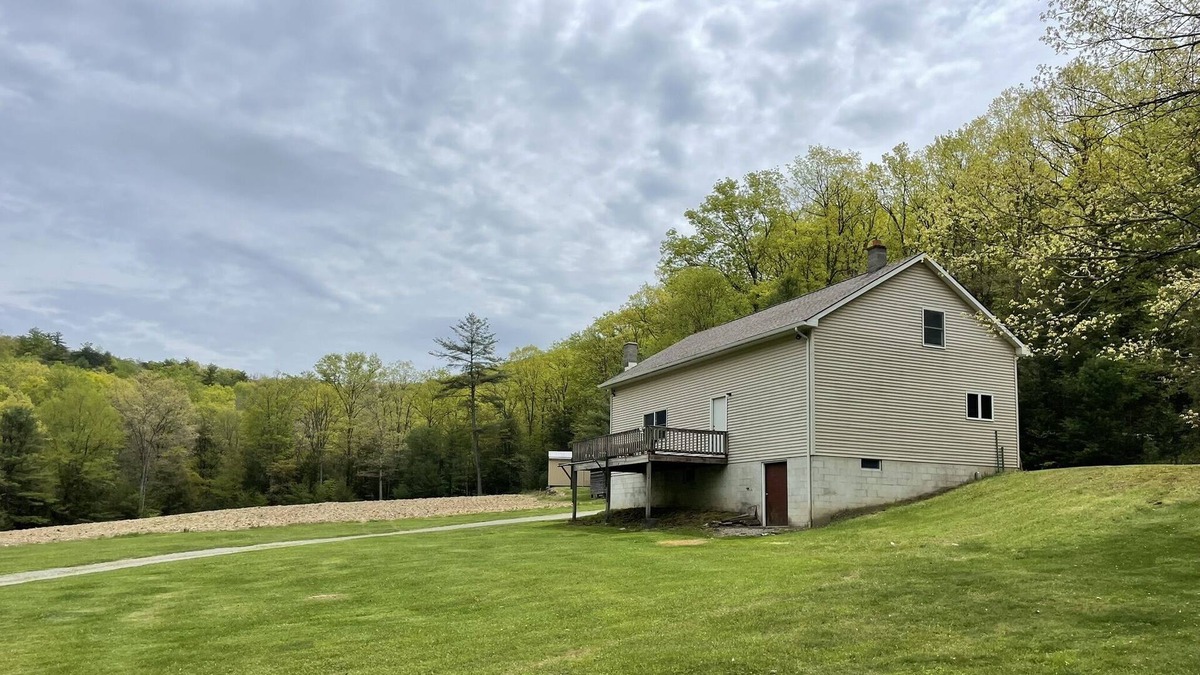 Nisbet Cabin | Secluded Cabin for Rent