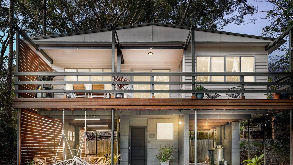 Lilli Pilli House | Secluded Coastal Retreat with Ocean Views