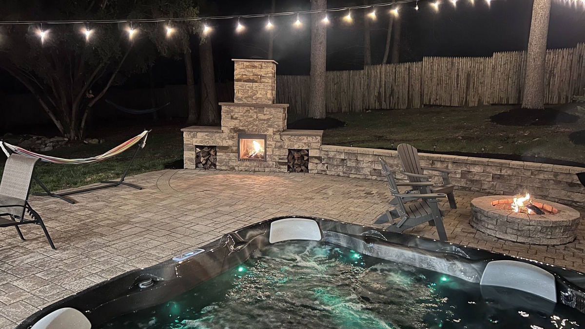 Mount Aetna Cottage | Secluded Hilltop Cottage- Rekindle the 🔥(Hot Tub)