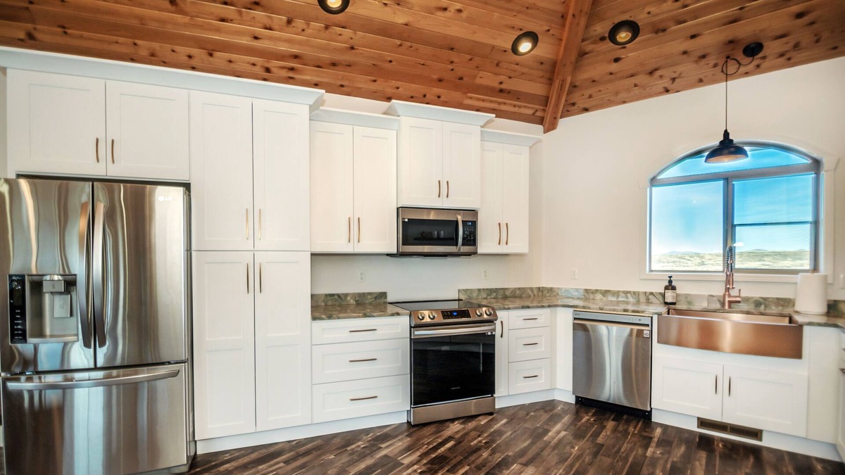 Dewey House | Secluded hilltop home with 360 views near Prescott, AZ