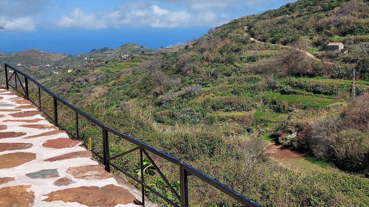 Valleseco Cottage | Secluded House on the Mountain