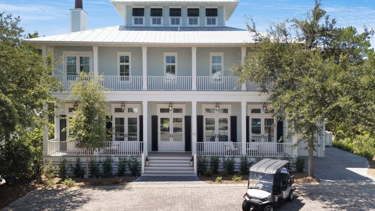 Greenway Park House | Secluded Luxury w/Golf Cart Near Eastern Lake