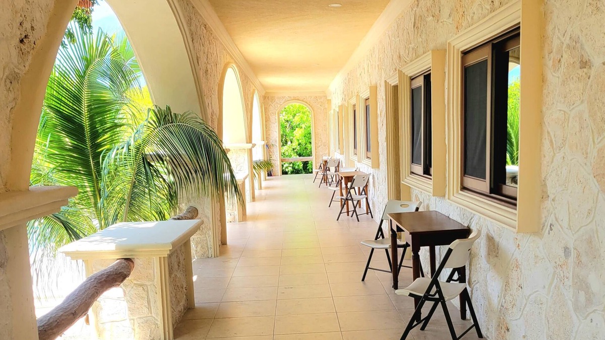 Salina Grande House | Secluded Mid-Island Hacienda