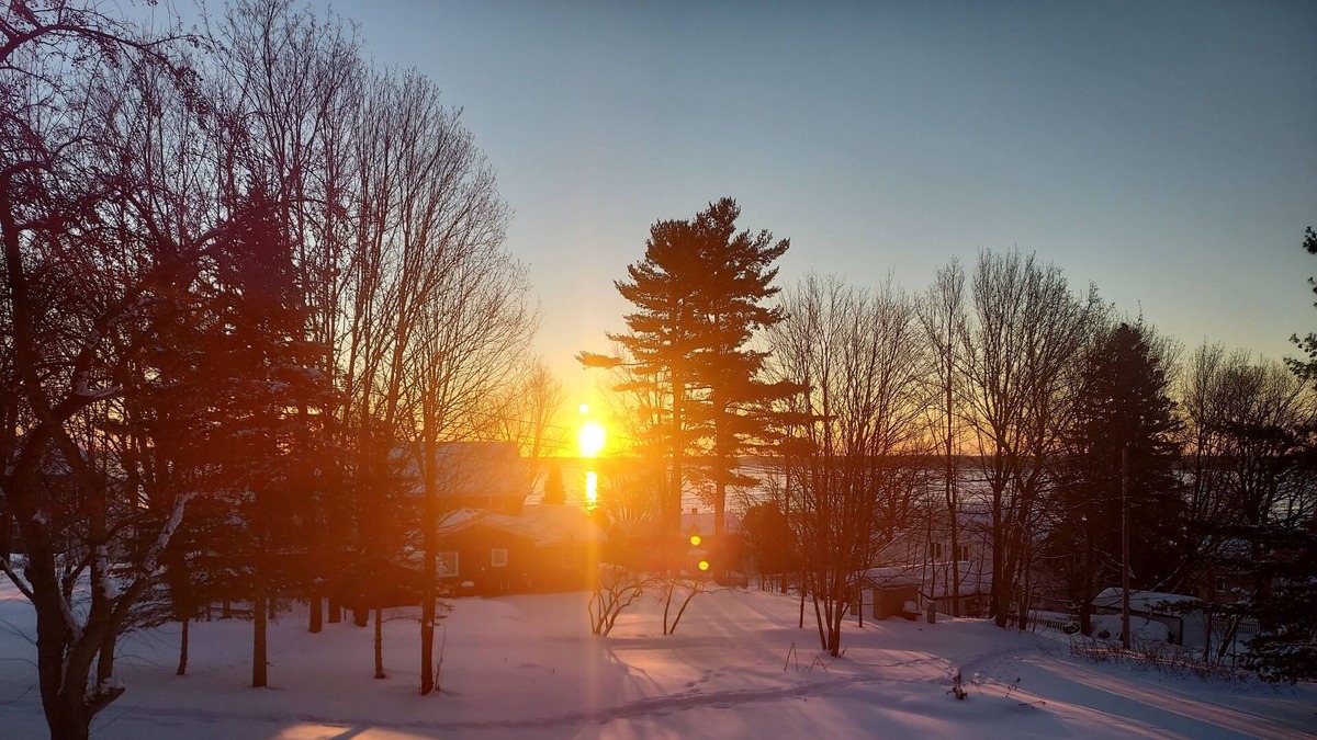 Bayfield House | Secluded modern home with splendid views and easy walk to town.