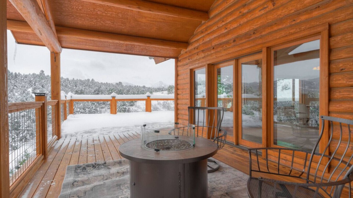 Bozeman House | Secluded Mountain Retreat with Stunning Views