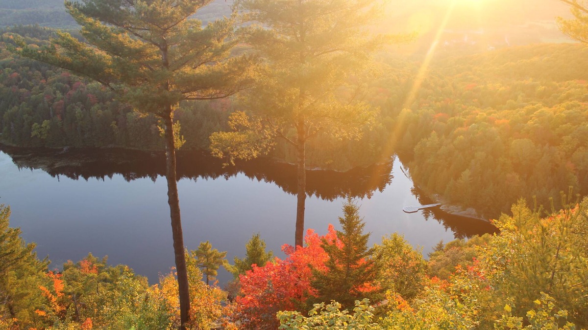 La Conception House | Secluded Mountaintop Chalet - 230 Acres W/ 2 Private Lakes and Hot Tub Spa L